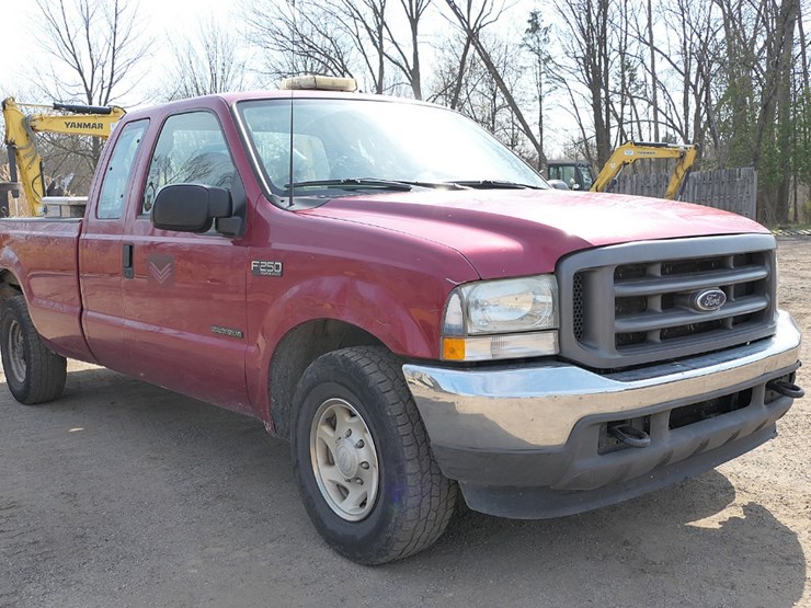 2002-ford-f250-xl-image-4