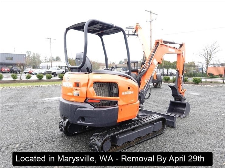 2019-kubota-kx033-4-image-16