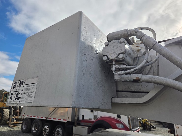 massey-ferguson-8-image-15