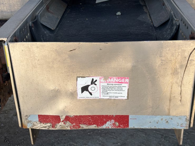 2006-international-7600-image-64