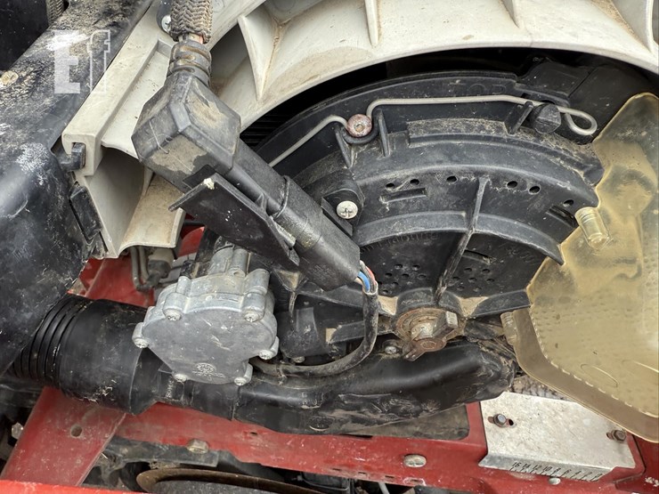 case-ih-1250-image-24