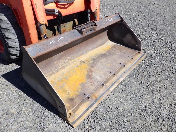 kubota-ssv65-image-14