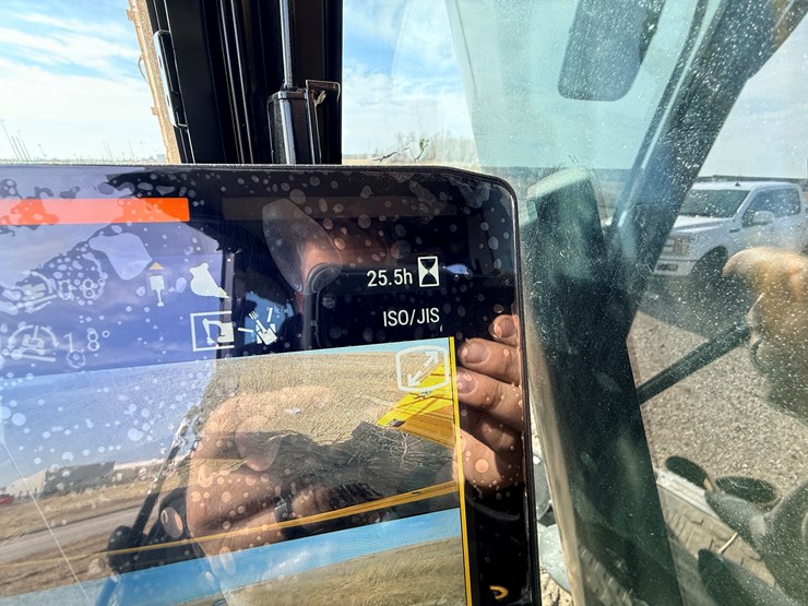 #1968-•-caterpillar-excavator-image-57