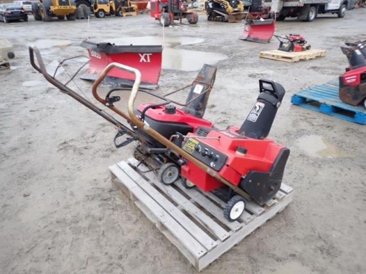 qty-of-(2)-snowblowers-image-4