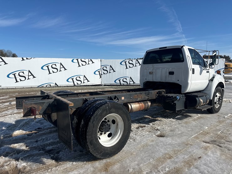 2012-ford-f650-image-5