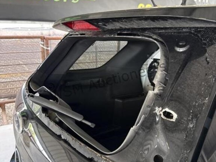 2013-ford-explorer-image-11