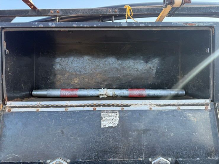 #2034-•-2012-ram-5500-heavy-duty-service-truck-image-28