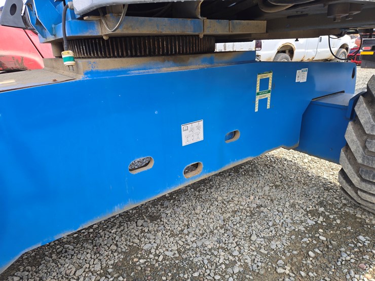 2007-genie-s85-image-33