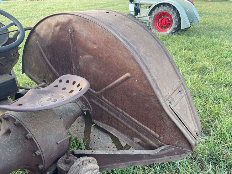 1927-fordson-tractor-image-41