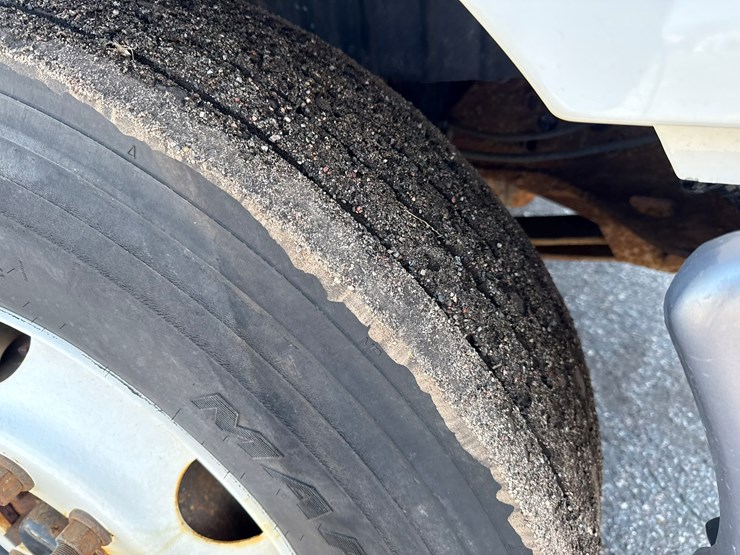 2014-international-4300-sba-image-52