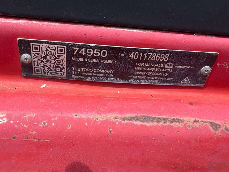 2017-toro-"300-series"-60"-zero-turn-mower-(1,441-hours)-image-19