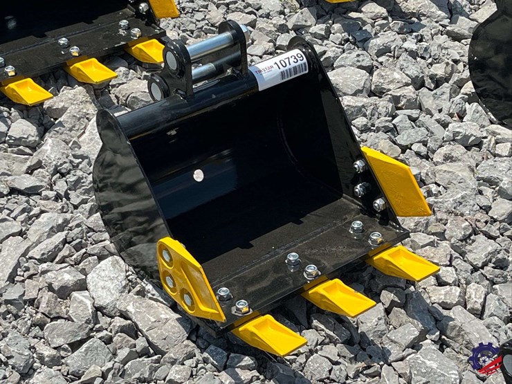 unused-2026-ce-16"-toothed-bucket-image-7