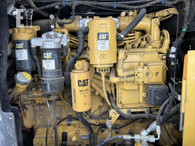 2016-caterpillar-930m-image-89