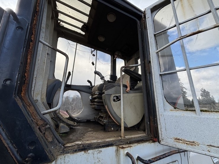 2009-link-belt-330-lx-image-33