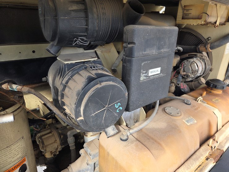 1999-ingersoll-rand-p175-image-16