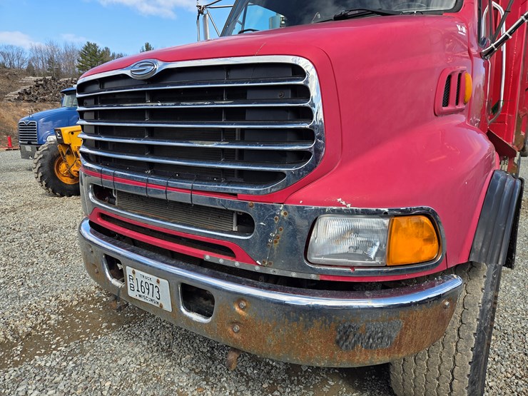 2005-massey-ferguson-8-image-10