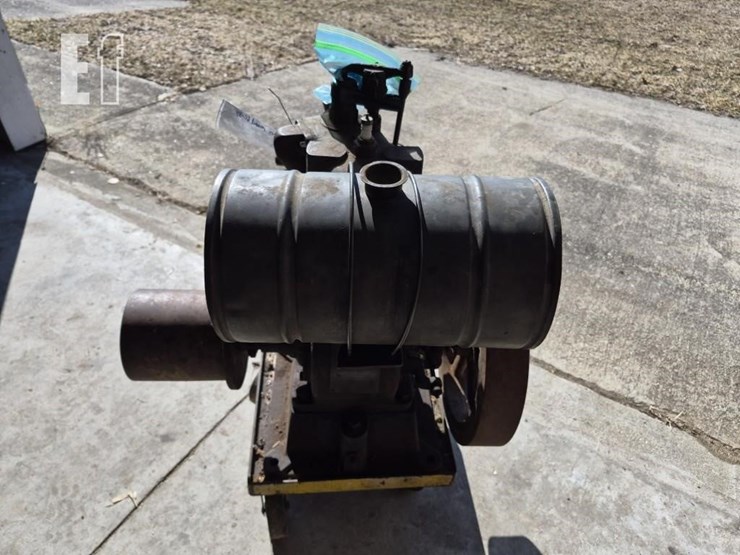 massey-harris-6c34-engine-image-5