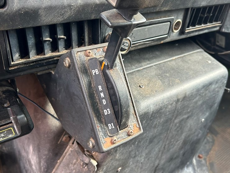 1996-international-4700-image-63