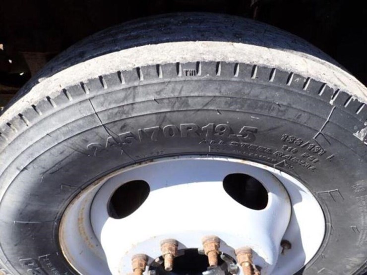 2007-ford-f550-xl-image-27