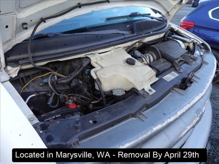 2002-chevrolet-3500-image-17