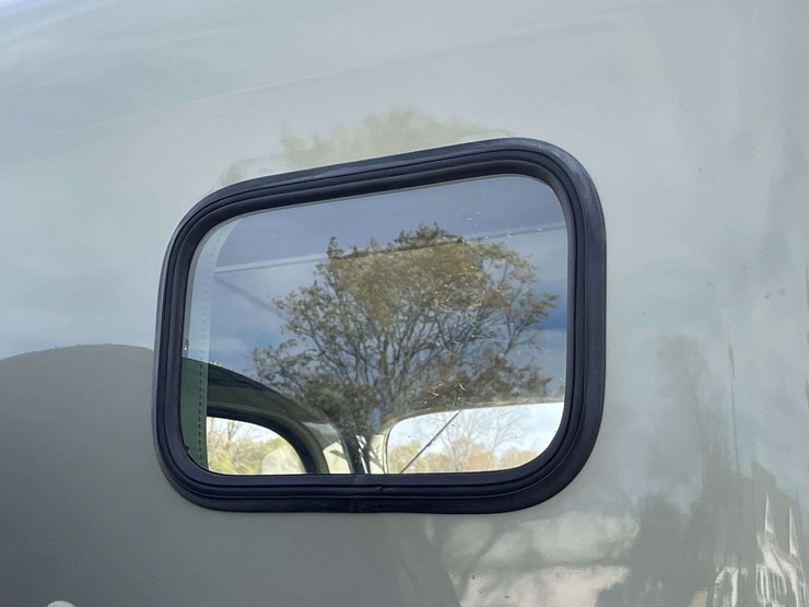 1939-ford-truckstell-sleeper-cab-semi-image-35