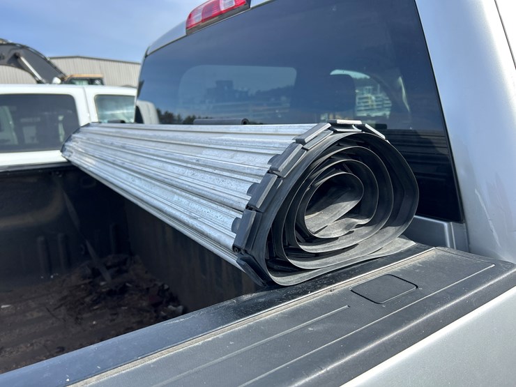 2018-chevrolet-2500-image-25