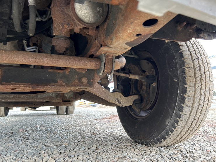 2006-chevrolet-3500-image-35