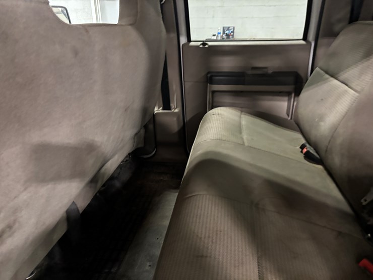2009-ford-f350-image-34
