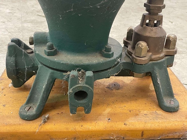 goulds-pump-display-image-15