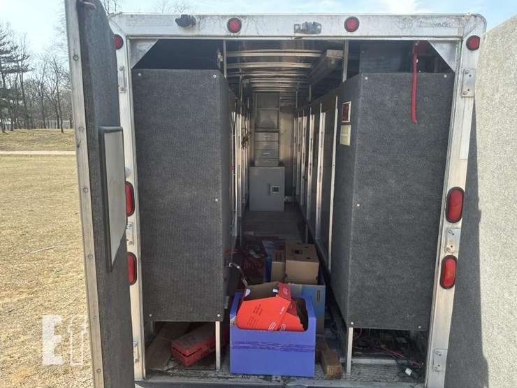 voltage-regulator-power-controls-enclosed-trailer-image-7