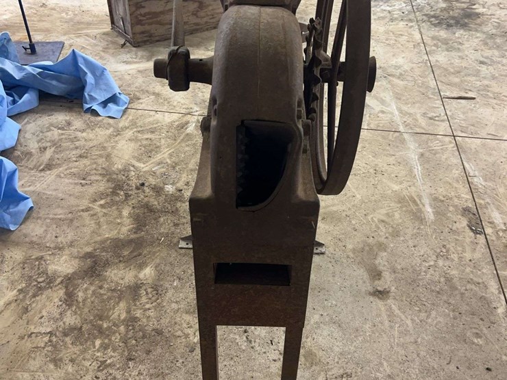 john-deere-model-1b-corn-sheller-image-4