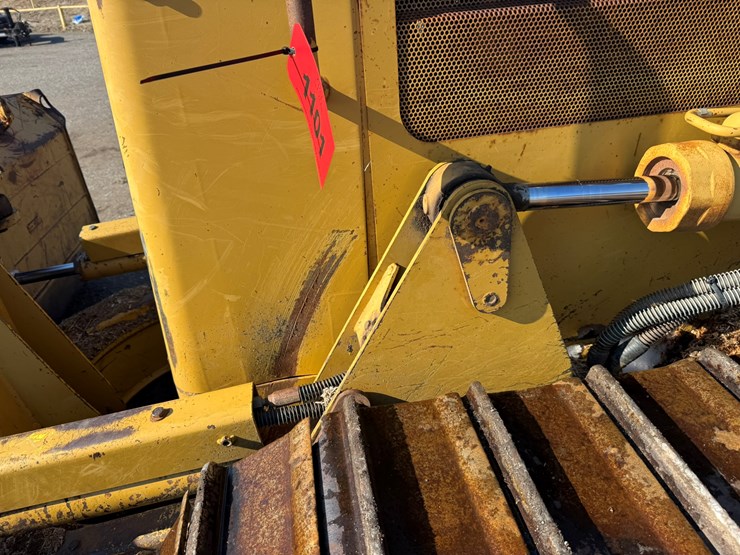 caterpillar-d5g-lgp-image-14