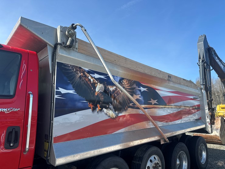 2012-international-7600-image-20