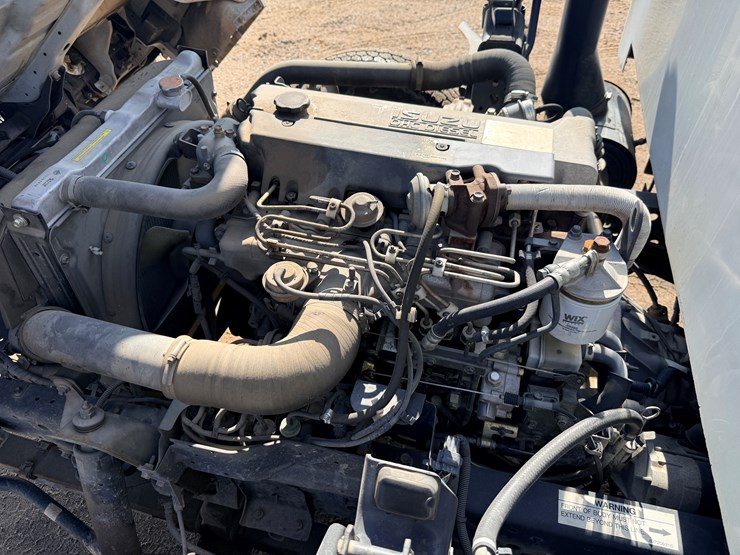 2002-isuzu-npr-image-47