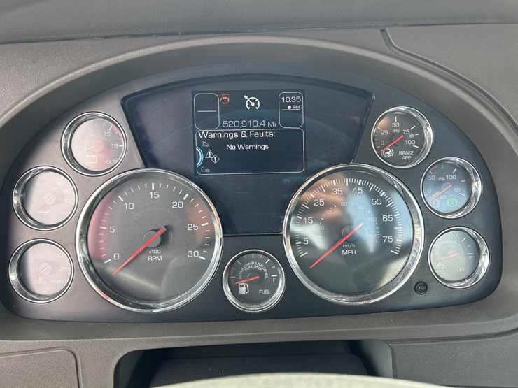 2015-kenworth-t680-image-68