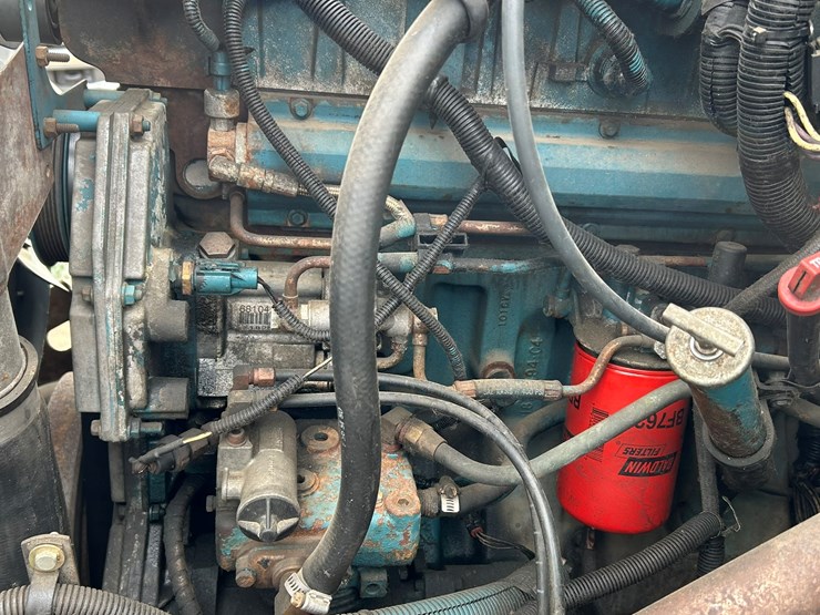 1996-international-4700-image-42