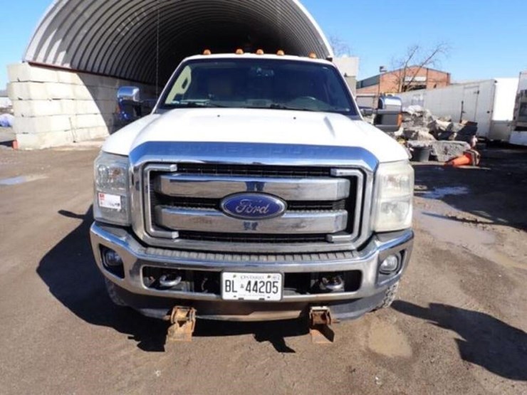 2015-ford-f350-image-2
