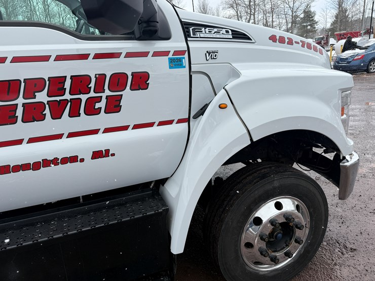 2018-ford-f650-image-35