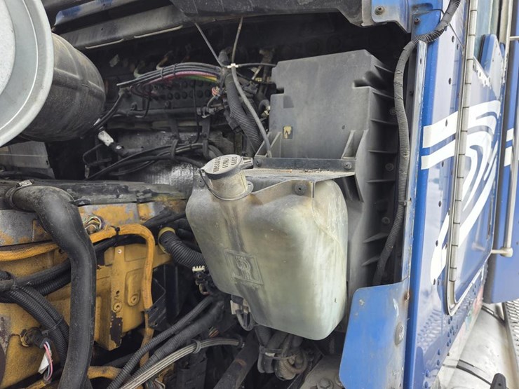 2003-kenworth-t800-image-50