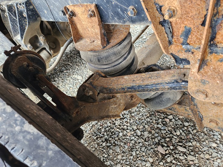 2014-kenworth-t800-image-35