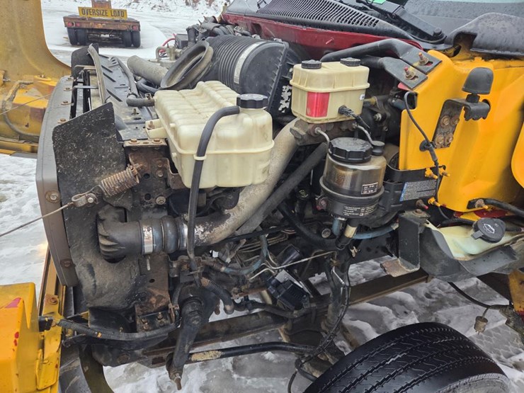 2005-massey-ferguson-8-image-33