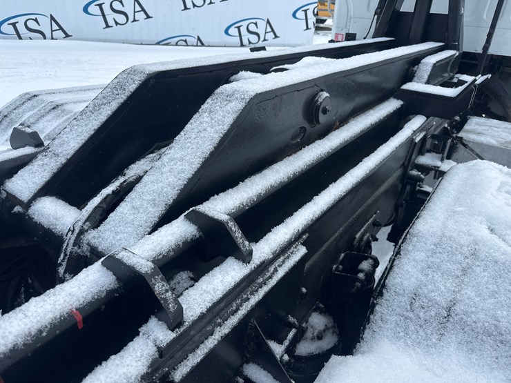 2009-caterpillar-c13-image-27