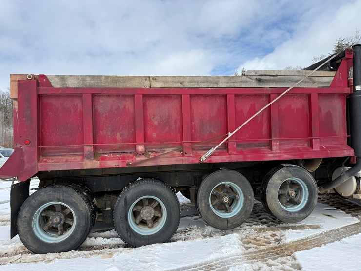 #2016-•-1990-western-star-quad-axle-dump-truck-image-40