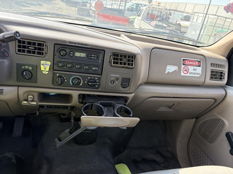 2002-ford-f350-image-15