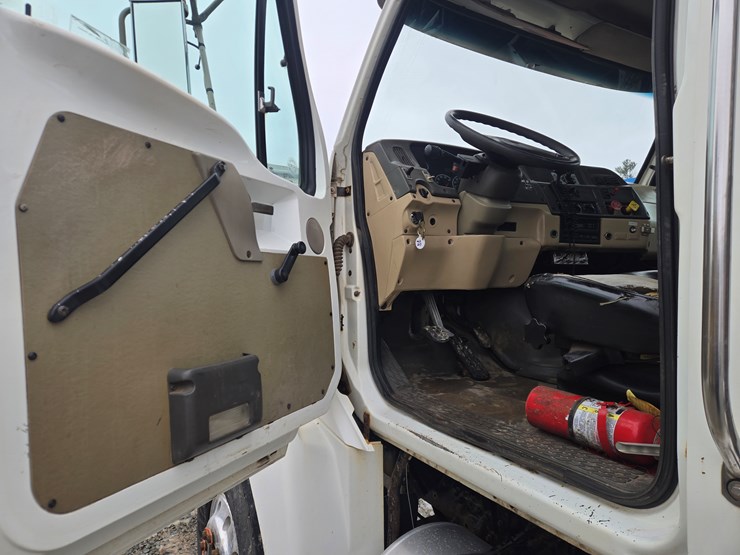 2006-caterpillar-c15-image-67