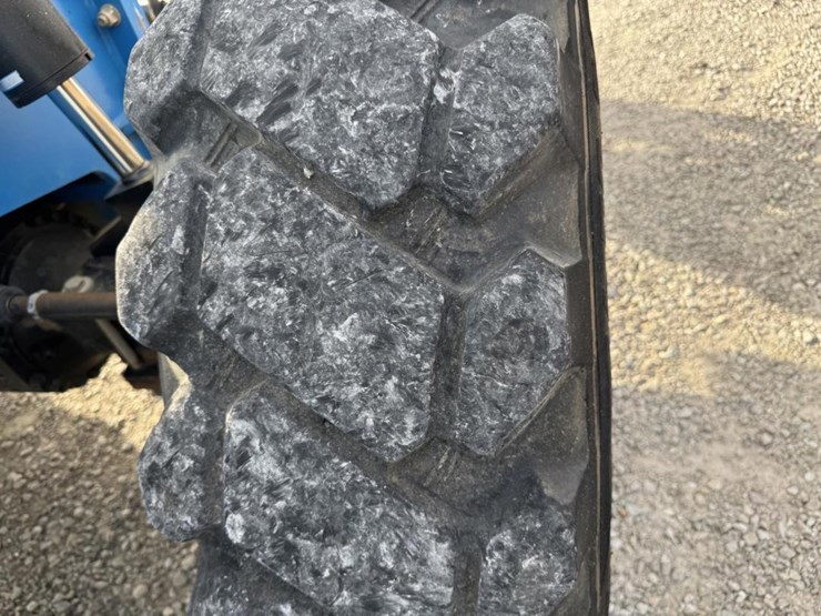 2014-genie-gth1056-image-63