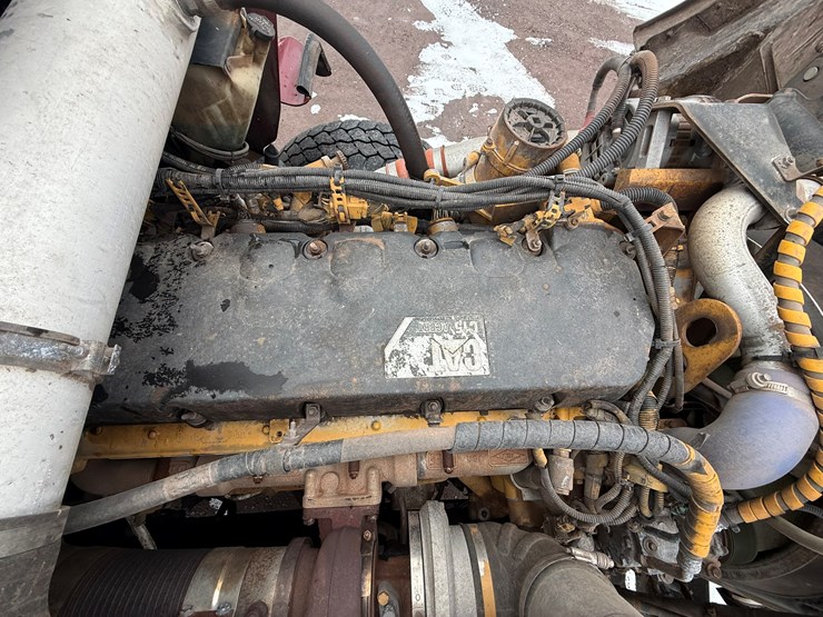 2011-kenworth-t800-image-54