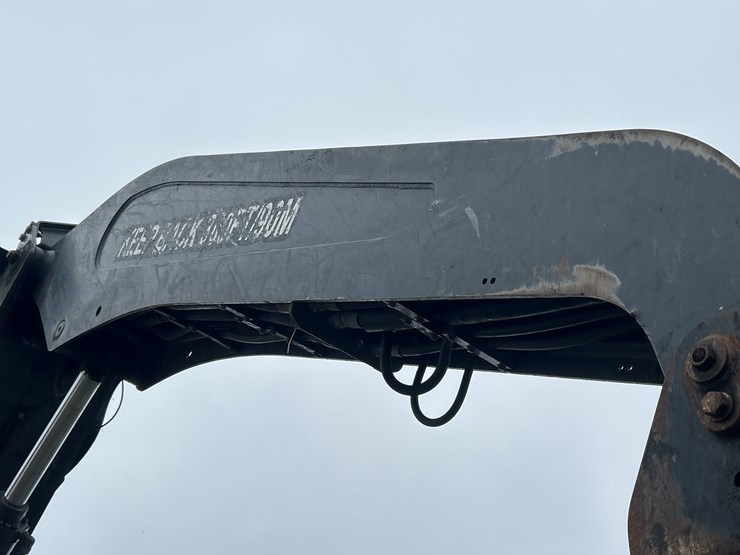 massey-ferguson-8-image-40