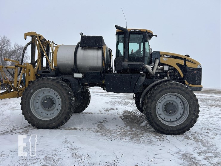 2012-ag-chem-rg1100-image-83