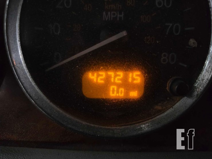 2008-peterbilt-388-image-13